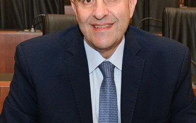 “مشاغب” الجلسات البرلمانية سليم عون يعلّق على انسحابات الصقور وهل حان دوره، وشارل جبور يكشف مواقف تُطرح لأول مرة عن القوات اللبنانية ورئاسة الجمهورية، مع رأي لافت حول بولا يعقوبيان